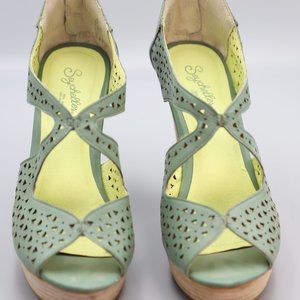 green wedges